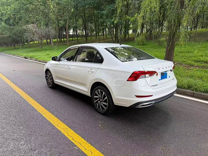 Skoda Rapid, 2021 — фото 3 из 9
