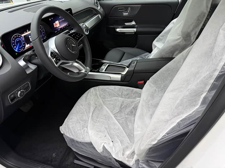 Mercedes-Benz EQB, 2026 — фото 6 из 9