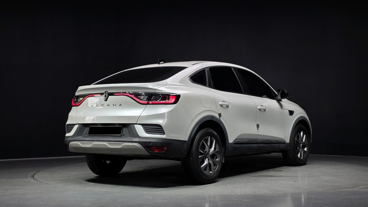Renault Arkana, 2024 — фото 2 из 12