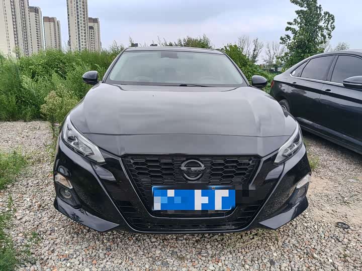 Nissan Teana, 2022 — фото 2 из 9