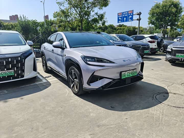 BYD Sea Lion 07 EV, 2024 — фото 3 из 9