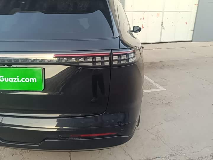 Dongfeng Yipai eπ 008, 2024 — фото 8 из 9