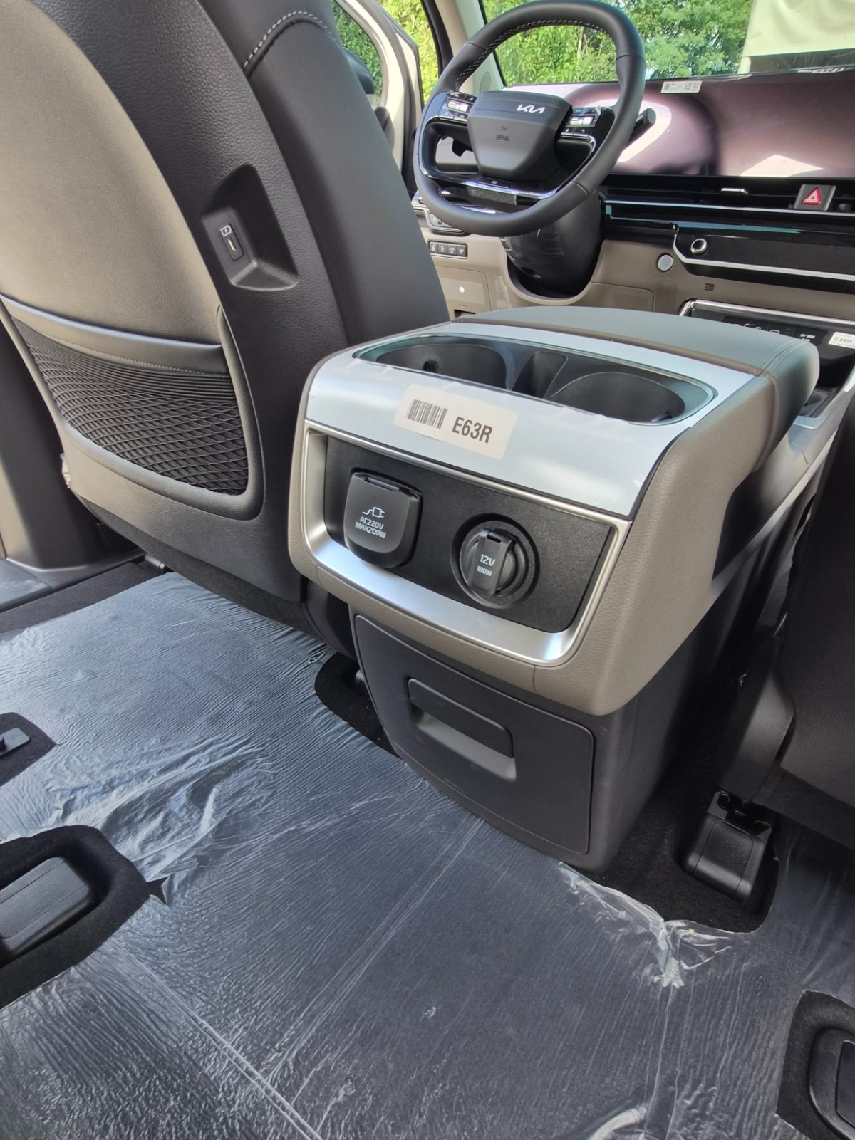 Kia Carnival, 2026 — фото 12 из 12
