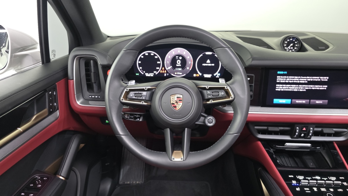 Porsche Cayenne, 2025 — фото 12 из 12