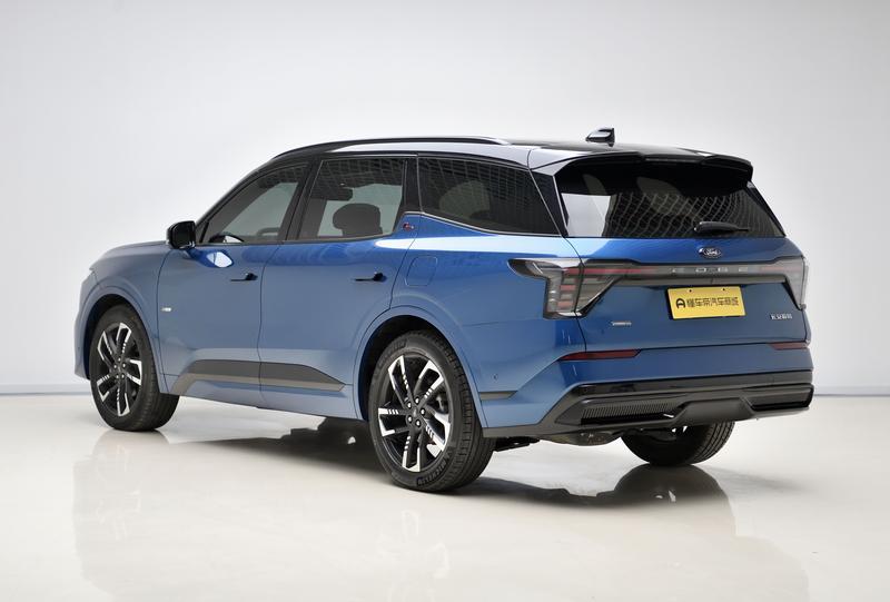 Ford Edge, 2023 — фото 5 из 12