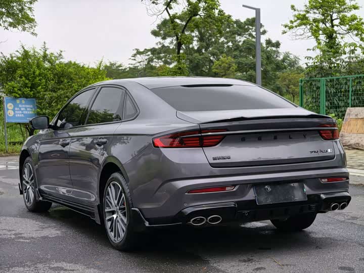 Geely Preface, 2024 — фото 7 из 9