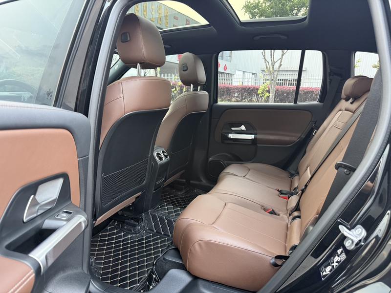 Mercedes-Benz GLB-Class, 2023 — фото 10 из 12