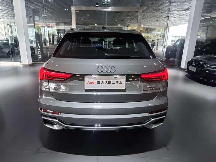 Audi Q3, 2025 — фото 5 из 9