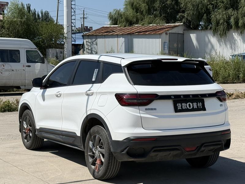 Geely Coolray, 2025 — фото 4 из 9