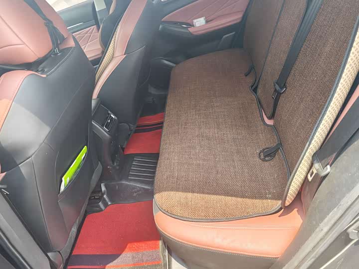 Changan Eado Plus, 2023 — фото 5 из 9