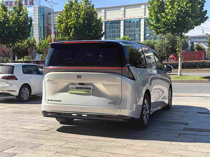 Buick OMPV, 2025 — фото 7 из 9