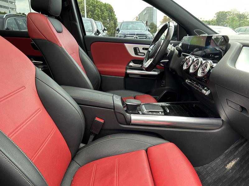 Mercedes-Benz GLA-Class AMG, 2021 — фото 11 из 12