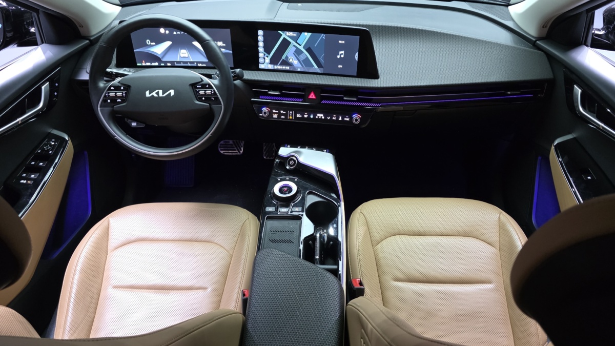 Kia EV6, 2022 — фото 6 из 12