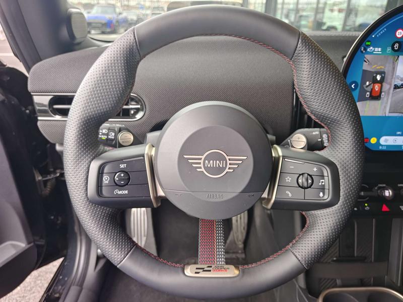 Mini Mini JCW, 2025 — фото 12 из 12