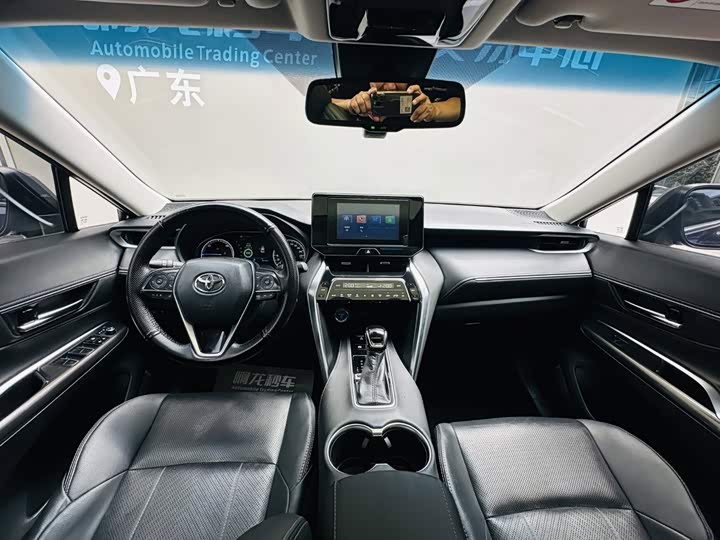 Toyota Harrier, 2022 — фото 6 из 9