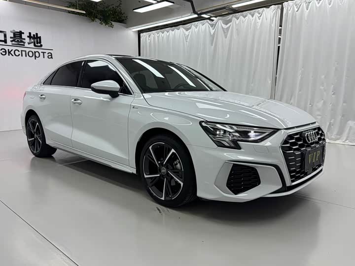 Audi A3, 2021 — фото 3 из 9
