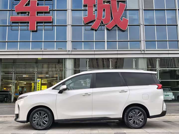 Maxus G50 Hybrid, 2024 — фото 4 из 9