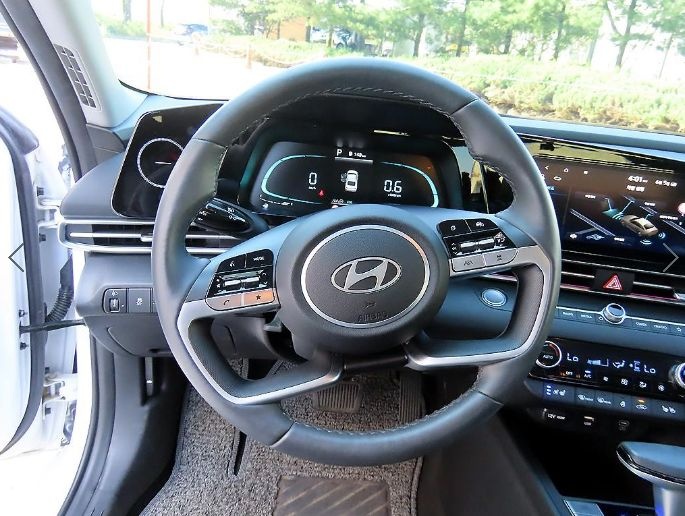 Hyundai Avante, 2023 — фото 7 из 12