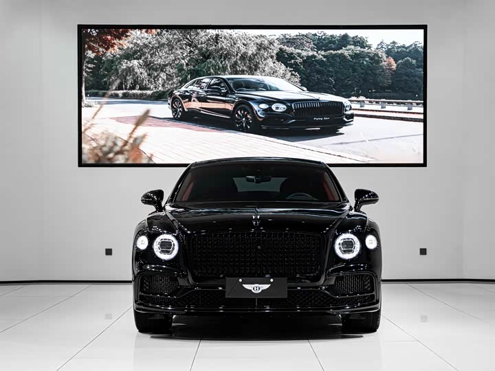 Bentley Flying Spur, 2022 — фото 2 из 9