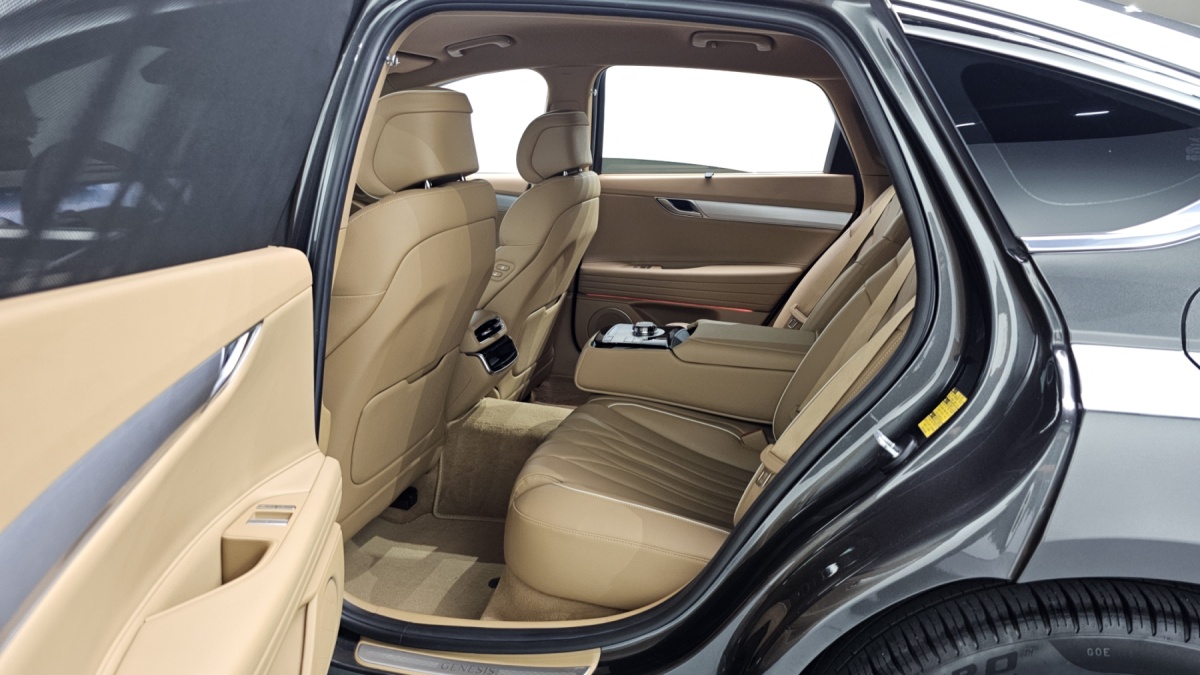 Genesis G80, 2025 — фото 11 из 12