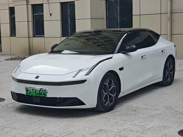 Lynk & Co 30 EM-P Hybrid, 2025 — купить в Смоленске под ключ