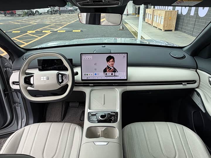 Geely Galaxy Starship 7, 2024 — фото 4 из 9