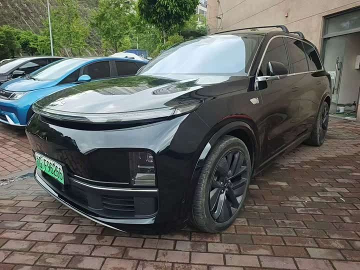 LiXiang L9, 2024 — купить в Воронеже под ключ