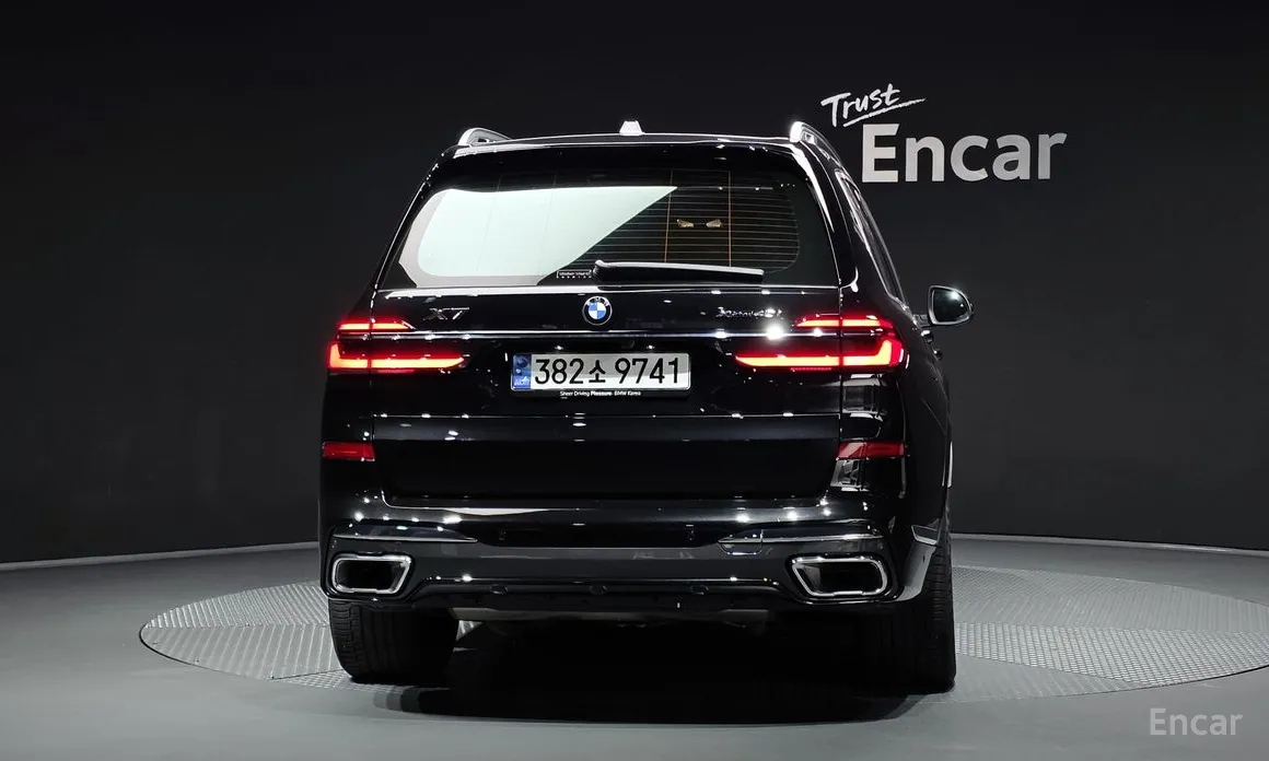 BMW X7, 2023 — фото 4 из 12
