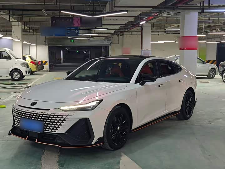 Changan UNI-V, 2023 — купить в Перми под ключ