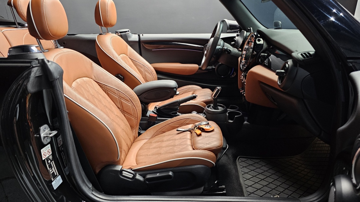 Mini Cooper Convertible, 2021 — фото 11 из 12
