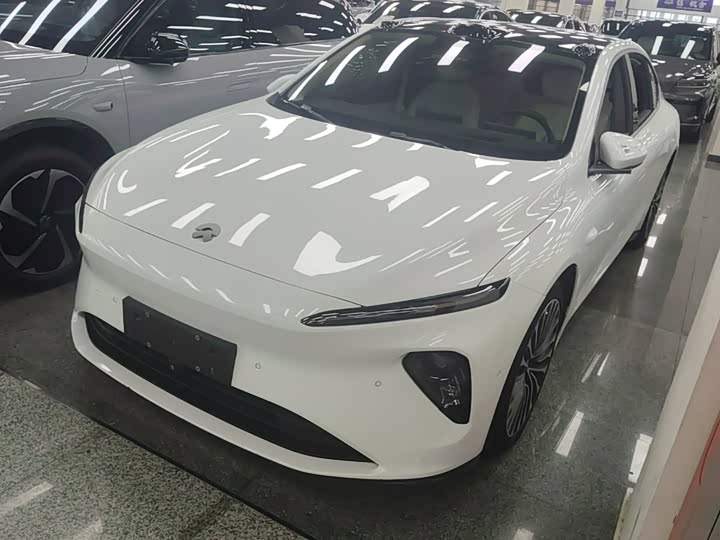Nio ET7, 2022 — фото 2 из 9