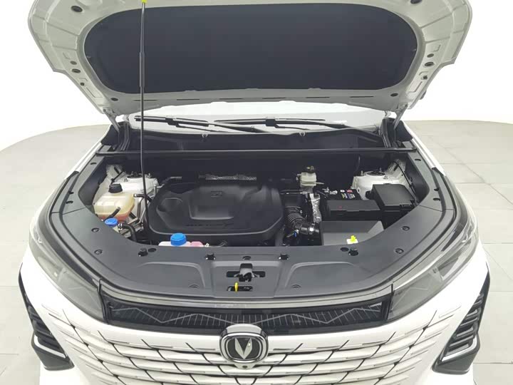 Changan CS75 Plus, 2024 — фото 6 из 9