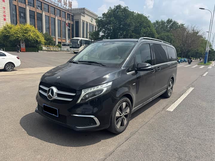 Mercedes-Benz V-Class, 2022 — купить в Костроме под ключ