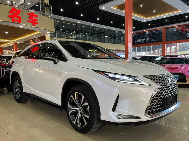 Lexus RX, 2022 — фото 3 из 12