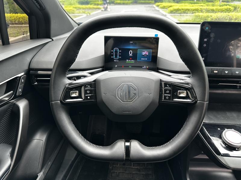 MG Motor 4 EV, 2023 — фото 9 из 12
