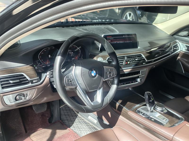 BMW 7 Series, 2022 — фото 11 из 12