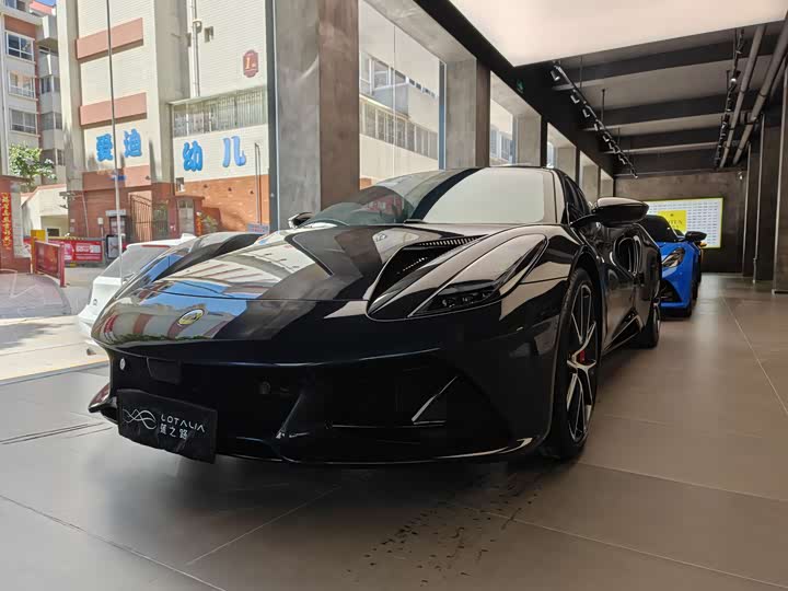Lotus Emira, 2023 — купить в Иванове под ключ