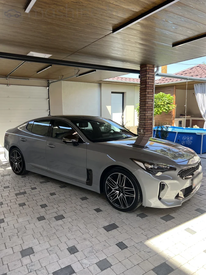Kia Stinger, 2022