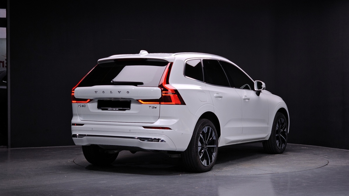 Volvo XC60, 2025 — фото 2 из 12