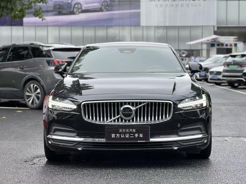 Volvo S90, 2023 — фото 2 из 9