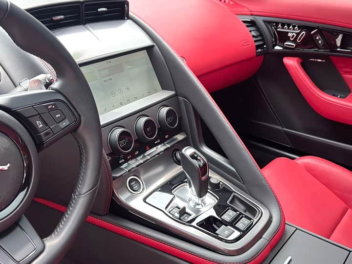 Jaguar F-Type, 2023 — фото 8 из 9