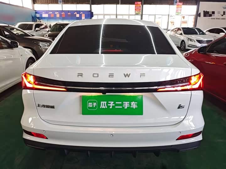 Roewe i5, 2025 — фото 6 из 9