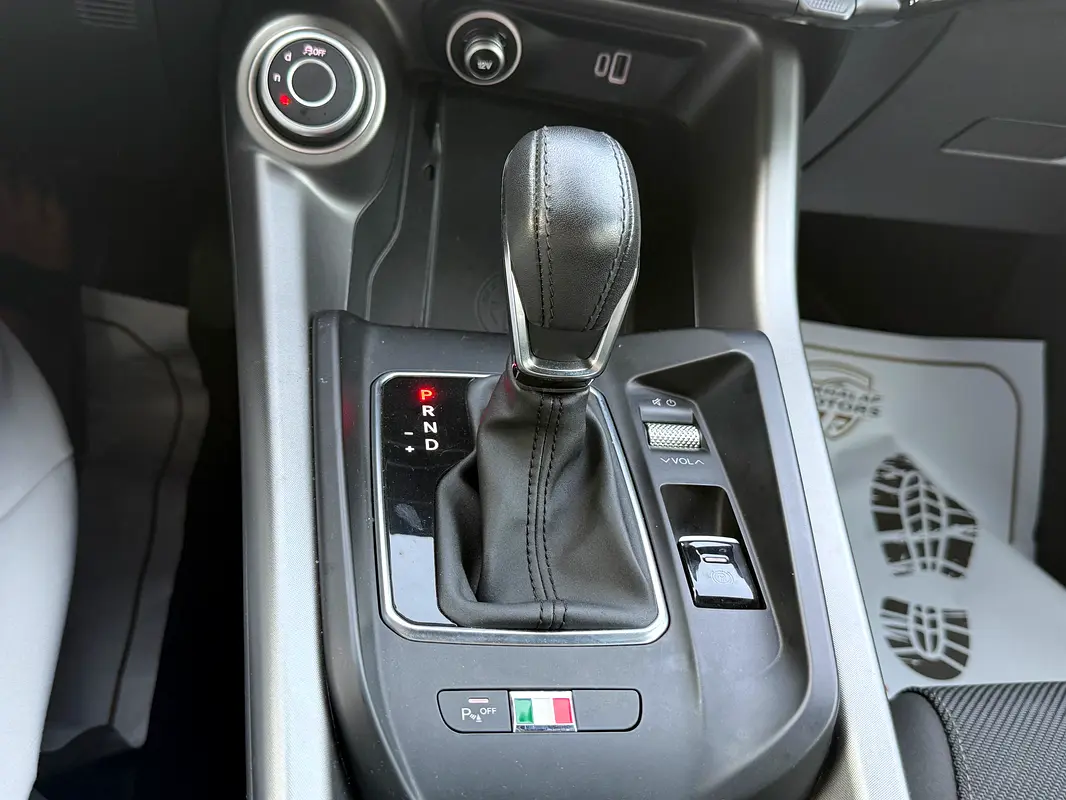 Alfa Romeo Giulia, 2024 — фото 7 из 8