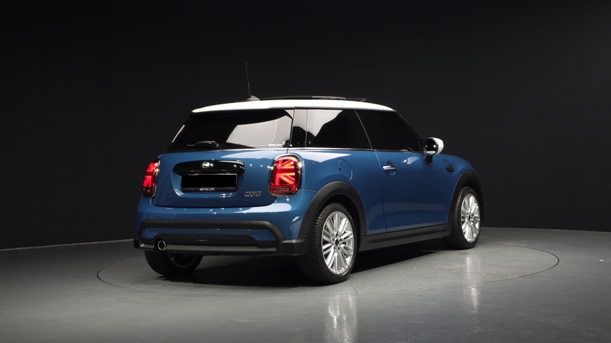 Mini Cooper, 2023 — фото 2 из 12