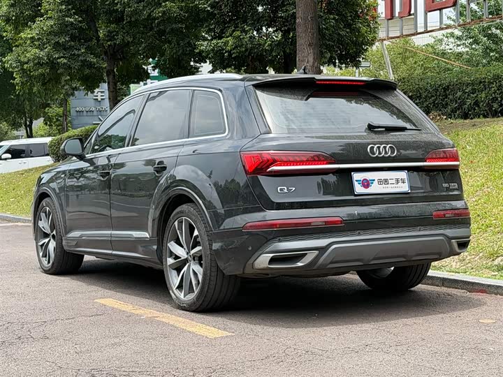 Audi Q7, 2023 — фото 4 из 9