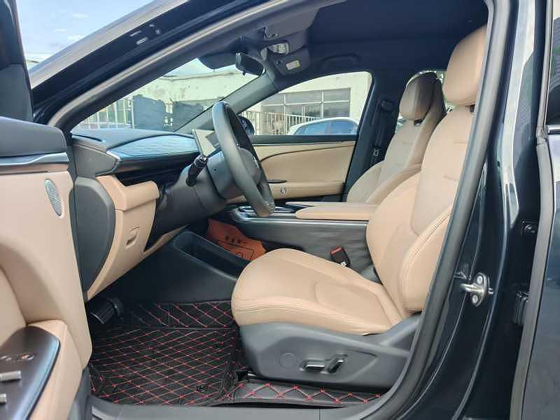BAIC Arcfox Alpha T5, 2024 — фото 7 из 9
