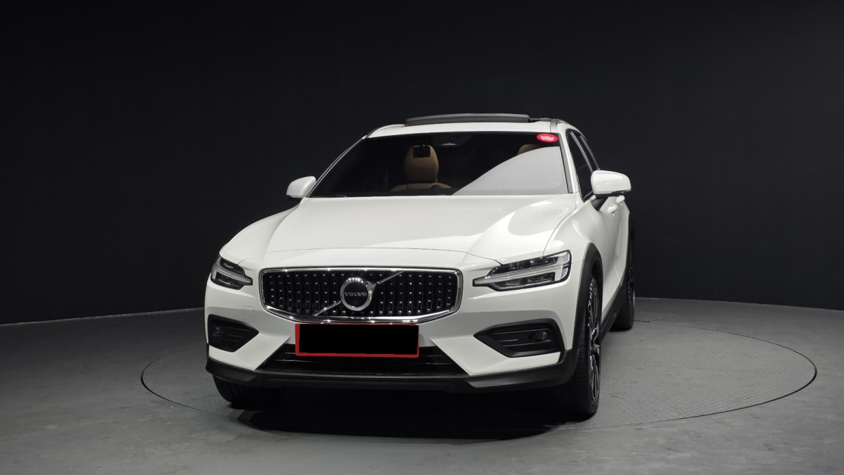 Volvo V60, 2022 — фото 3 из 12