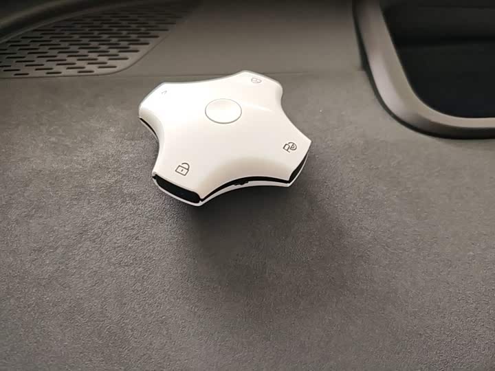 Dongfeng Yipai eπ 007, 2024 — фото 9 из 9