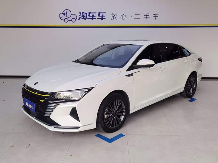 Dongfeng Aeolus Yixuan Max, 2023 — купить в Воронеже под ключ