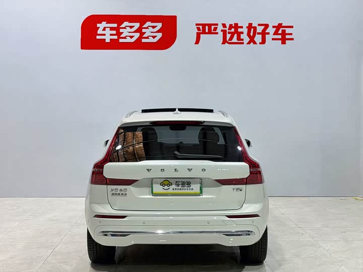 Volvo XC60 Hybrid, 2024 — фото 6 из 9